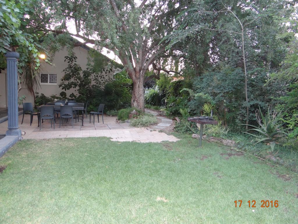 La Paix Guesthouse Beaufort West Exterior foto