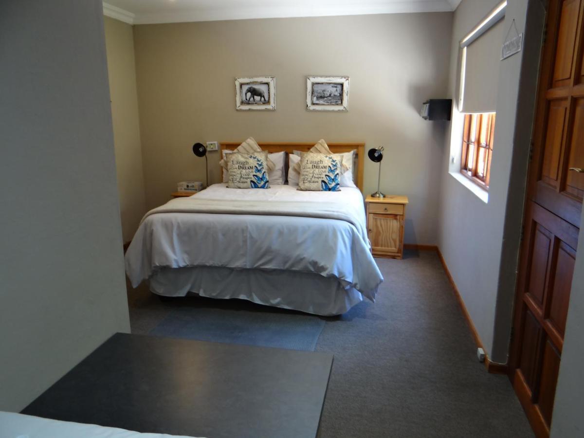 La Paix Guesthouse Beaufort West Exterior foto